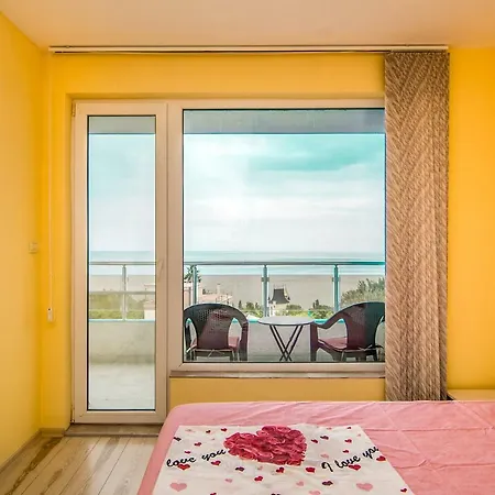 Sea View Next To Sunny Day Apartment *